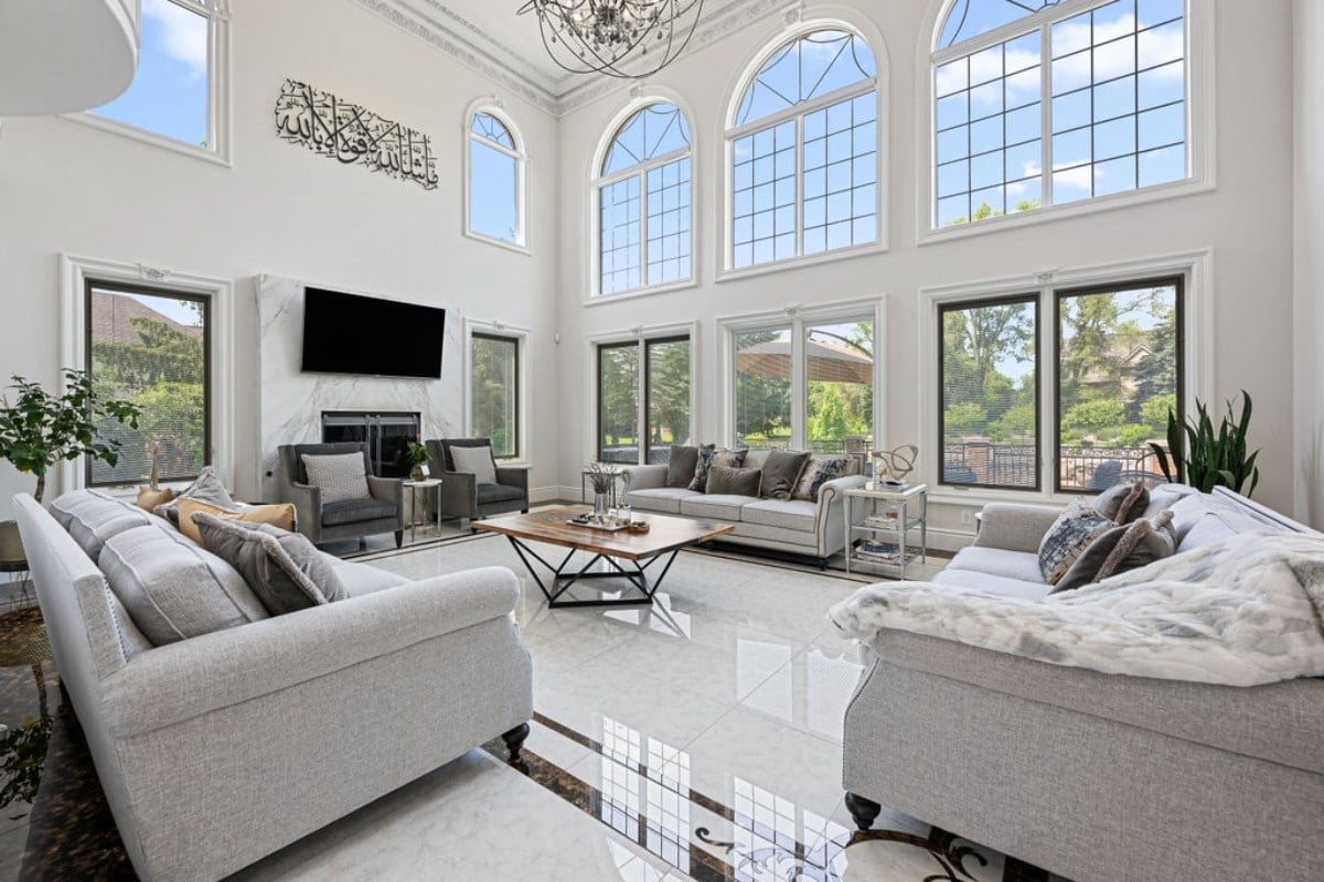 10,980 Sq. Ft. Mansion in Northville, MI ($3,999,000)