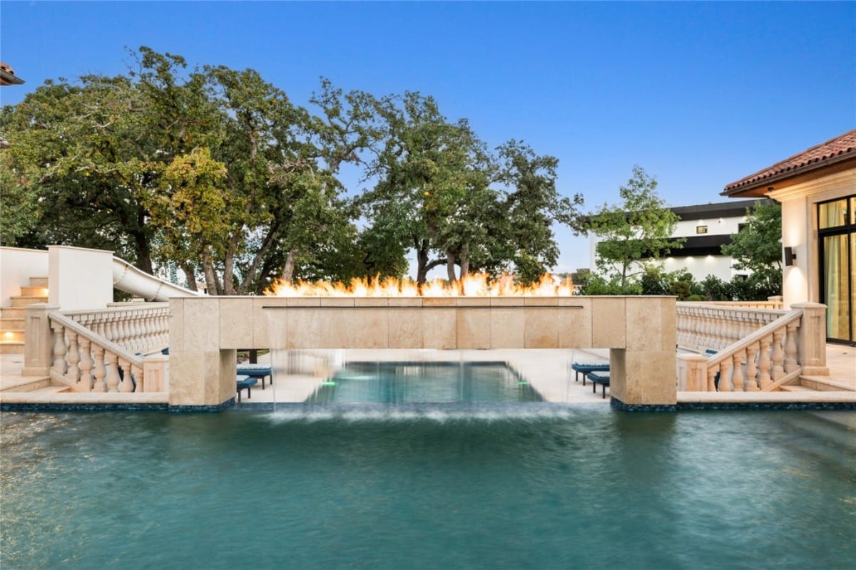13,611 Sq. Ft. Mansion in Westlake, TX ($10,995,000)