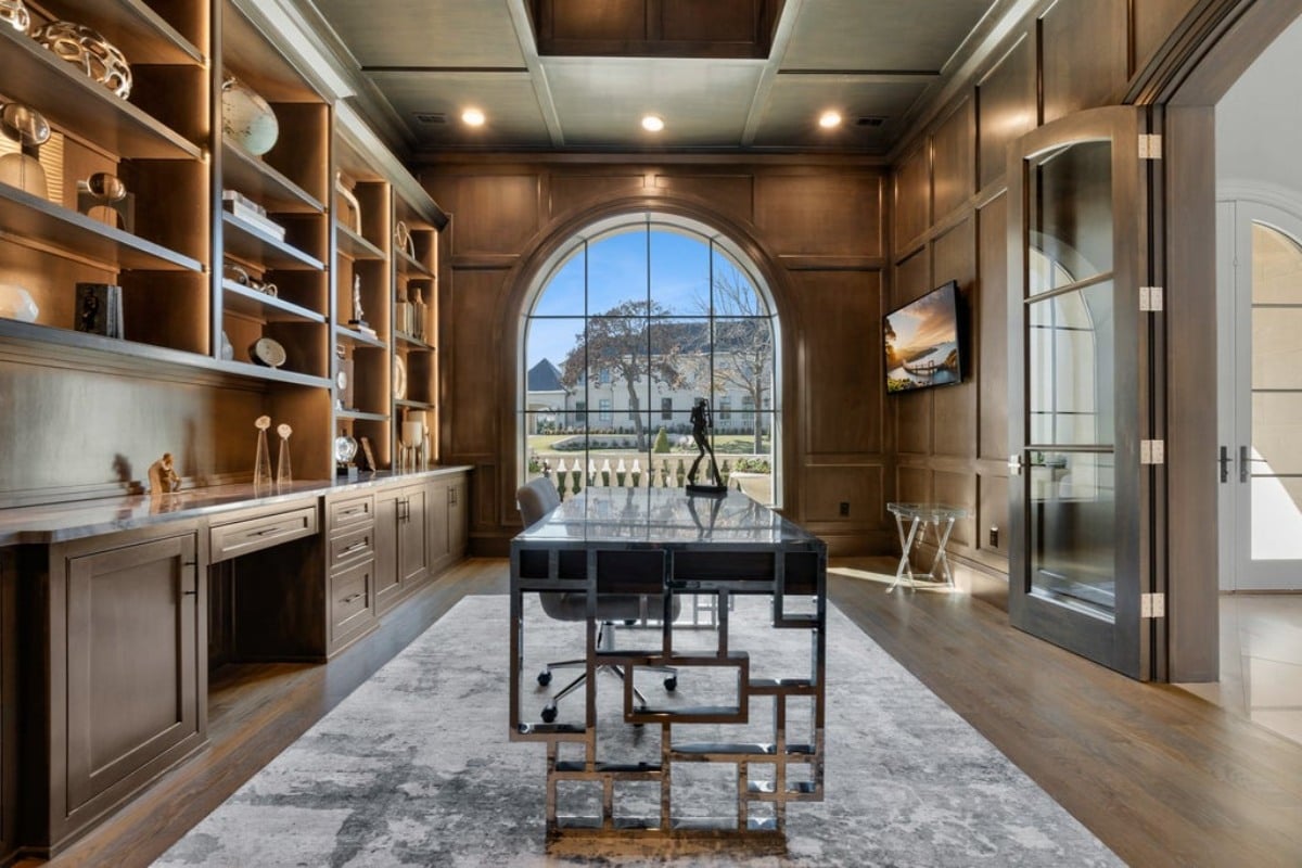 13,611 Sq. Ft. Mansion in Westlake, TX ($10,995,000)