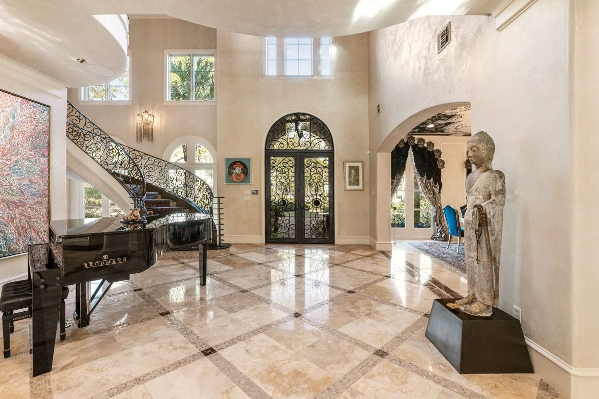 8,826 Sq. Ft. Mansion in The Woodlands, TX ($4,290,000)