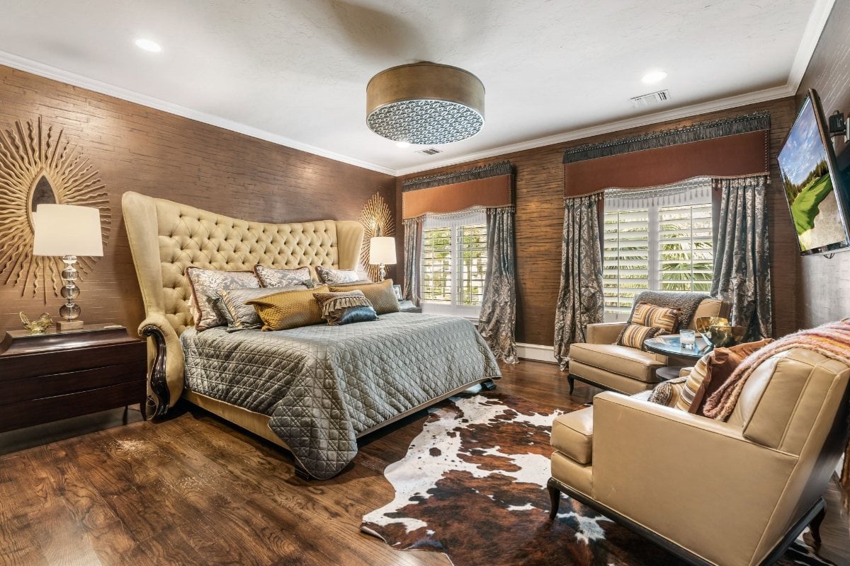 8,826 Sq. Ft. Mansion in The Woodlands, TX ($4,290,000)