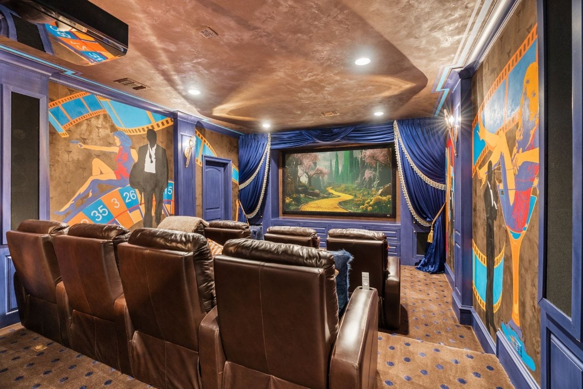 8,826 Sq. Ft. Mansion in The Woodlands, TX ($4,290,000)