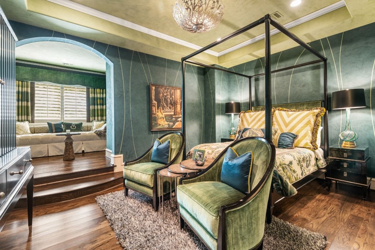 8,826 Sq. Ft. Mansion in The Woodlands, TX ($4,290,000)