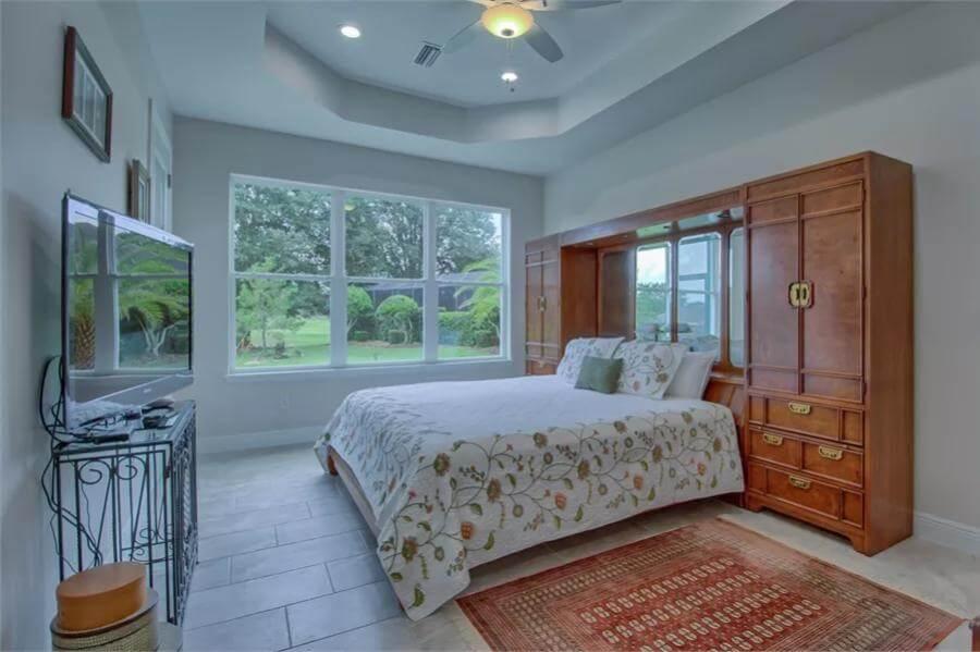 Cozy Bedroom Retreat with Woodland Views and Unique Storage