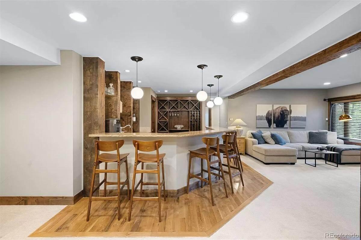 Check Out This Cozy Basement Bar with Mid-Century Style