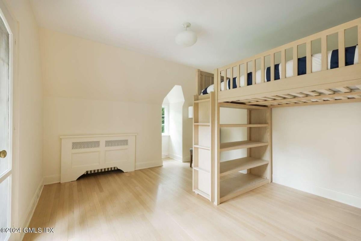 Look at This Cleverly Designed Loft Bed with Built-in Storage