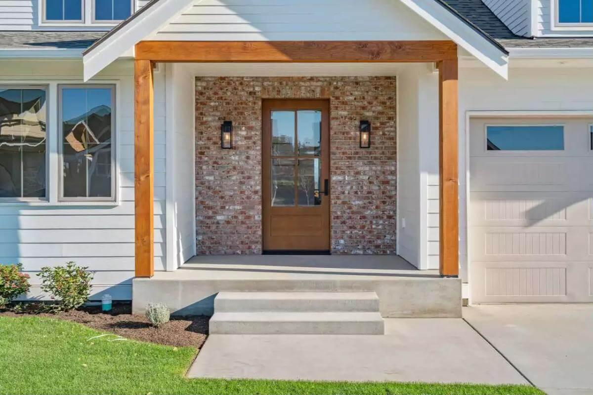Step into This Craftsman Entry with a Brick-Paneled Charm