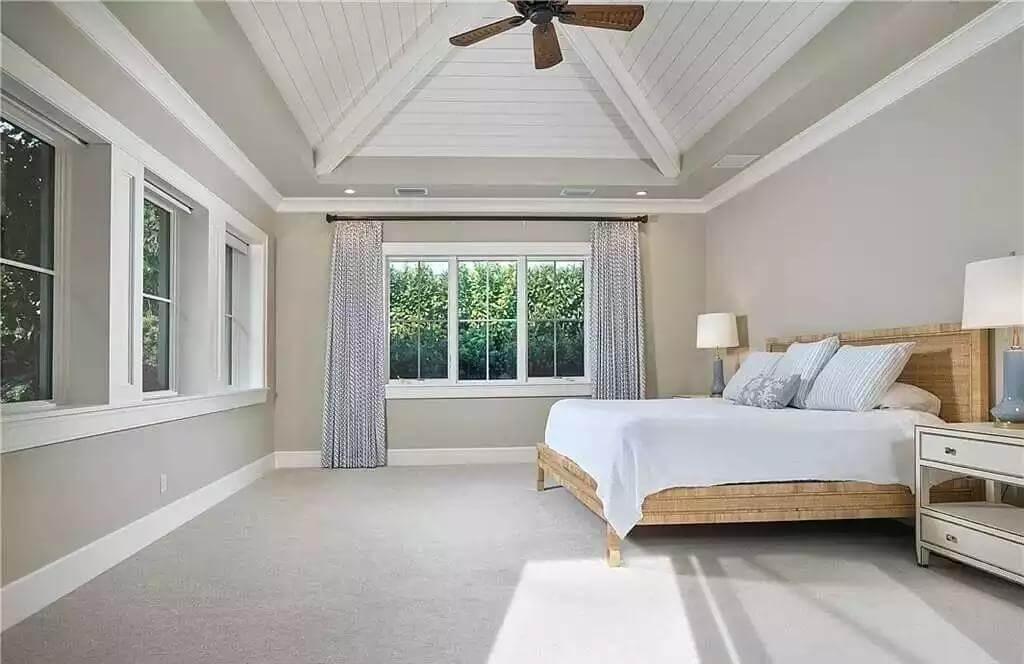 Look Up at the Vaulted Ceiling in This Serene Bedroom