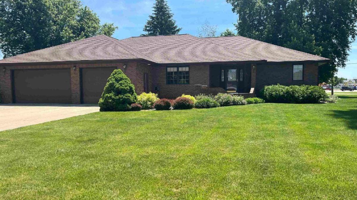 Spacious Ranch-Style Home with a Sweeping Lawn