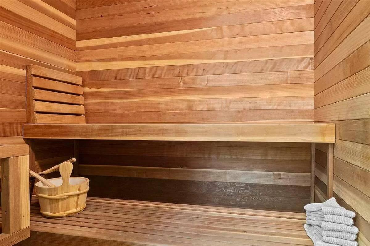 Unwind in This Warm Cedar Sauna Retreat
