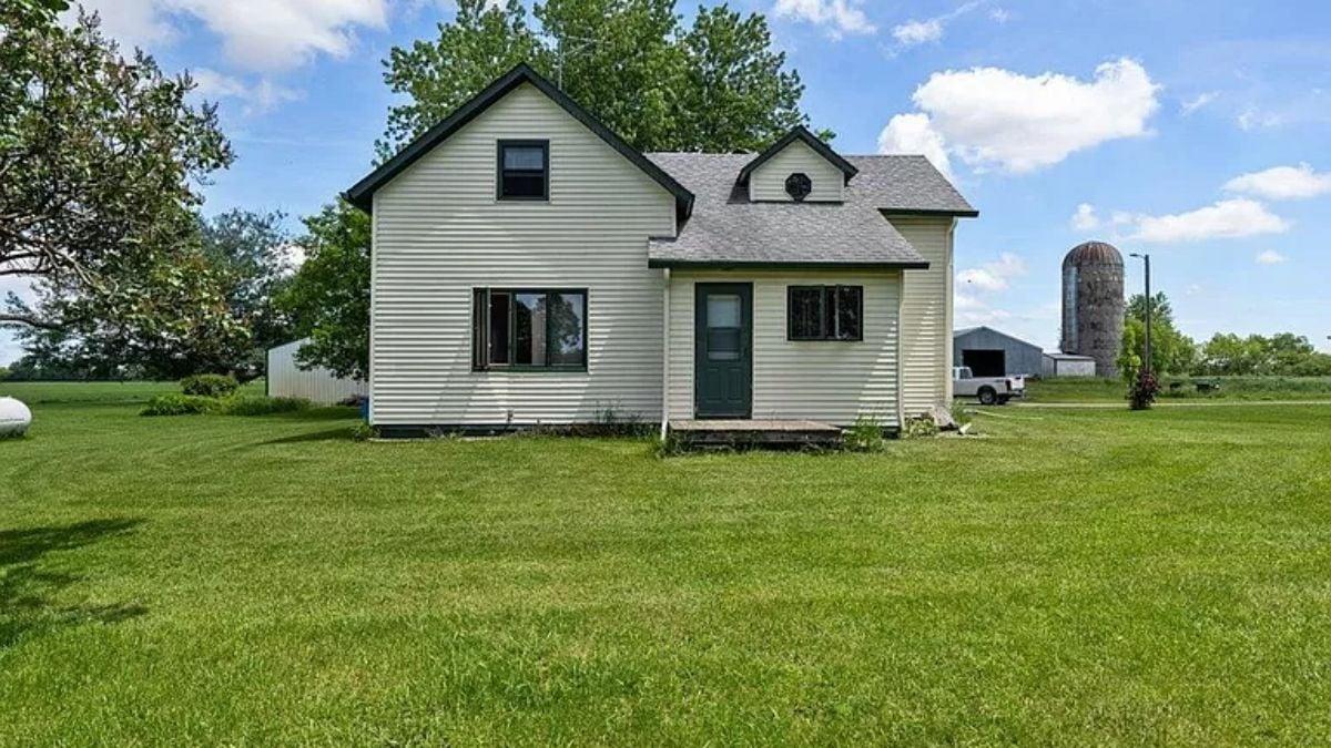 Explore This Quaint Farmhouse Tucked Away in the Countryside