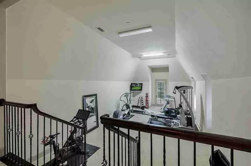 Home Gym with All the Essentials