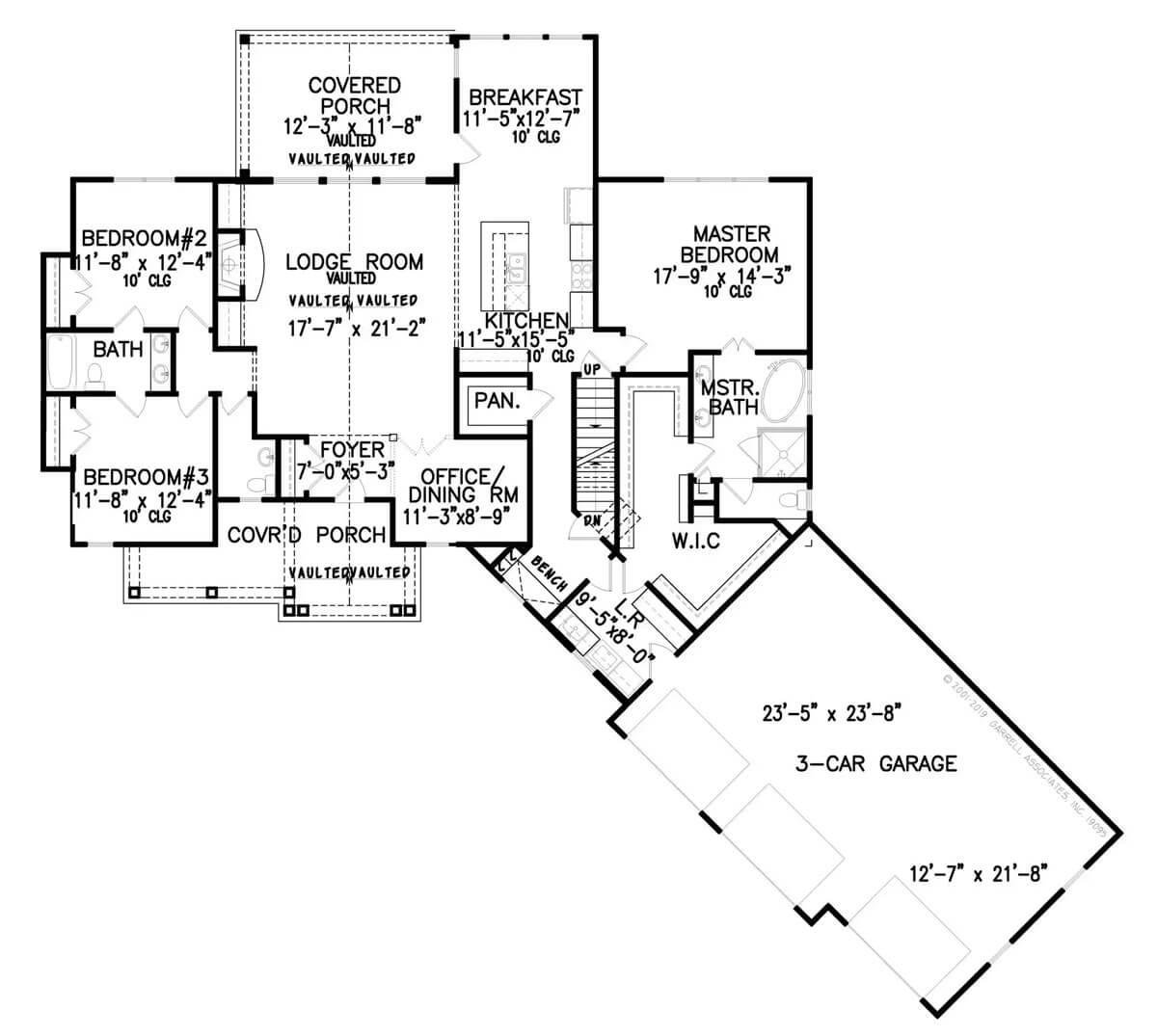 Explore the Well-Designed Flow of This Craftsman Main Floor