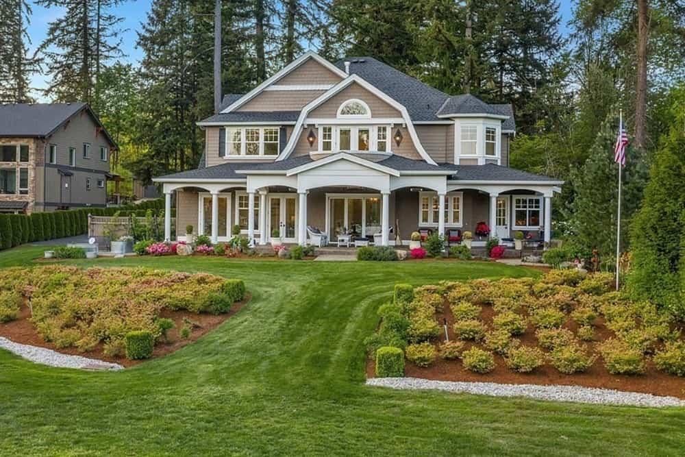 Wow, Check Out the Expansive Gardens Complementing This Craftsman Gem