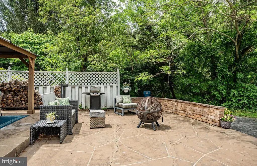 Outdoor Patio