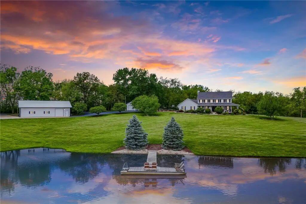Here’s What $1 Million Will Get You For a House in Iowa (June 2025 - 10 Properties)