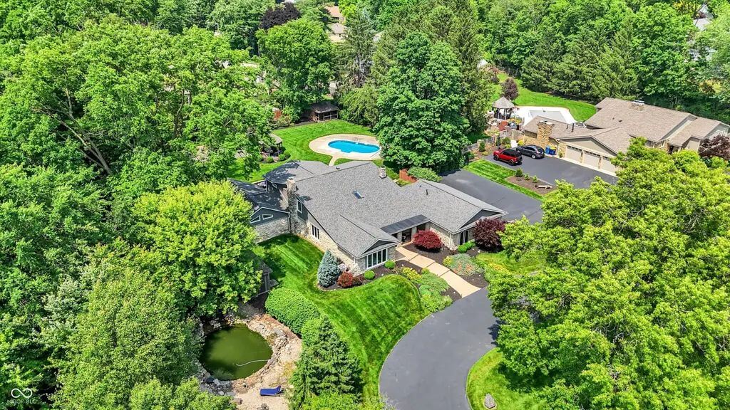 Here’s What $1 Million Will Get You For a House in Indiana (June 2025 - 10 Properties)
