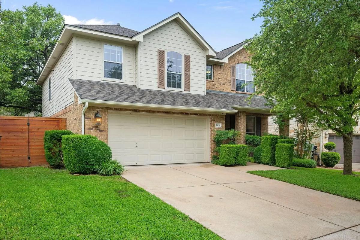 Traditional-Style 4-Bedroom Home with Flex Space and 2- Car Attached Garage (2,480 Sq. Ft. Floor Plan)