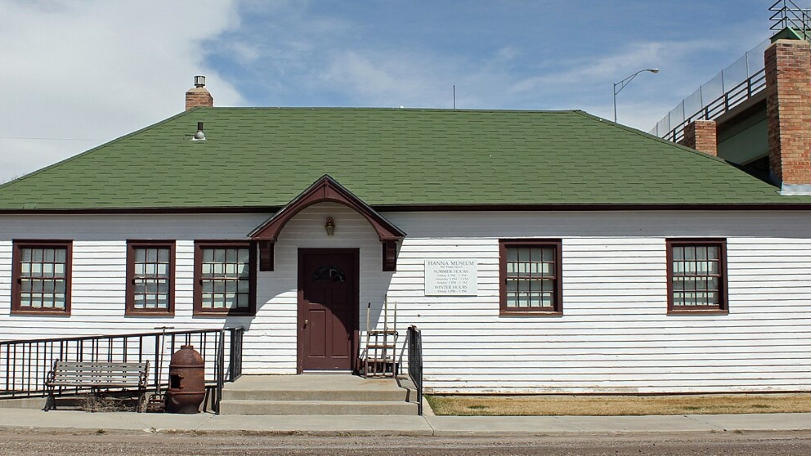 Hanna WY Town Image