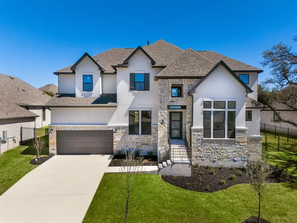 Transitional 5-Bedroom The Arabella Home with Two-Story Foyer and Covered Patio (4,302 Sq. Ft. Floor Plan)