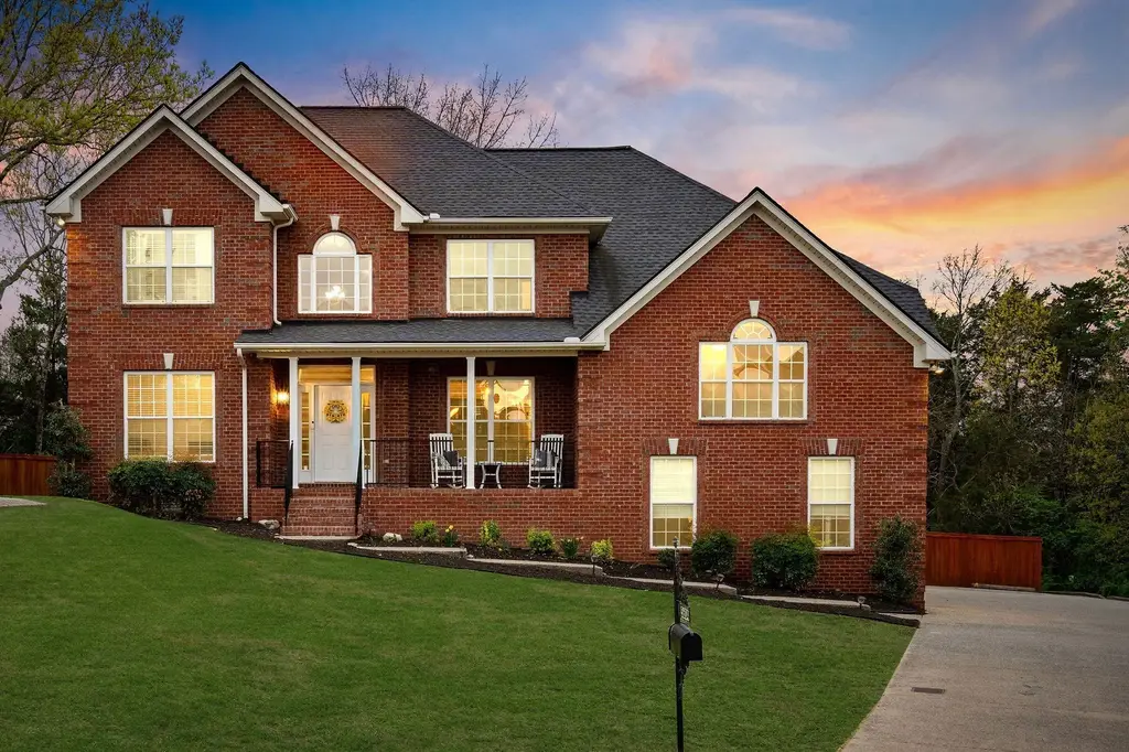 Traditional-Style 4-Bedroom Home with Front Porch and Bonus Room (3,269 Sq. Ft. Floor Plan)