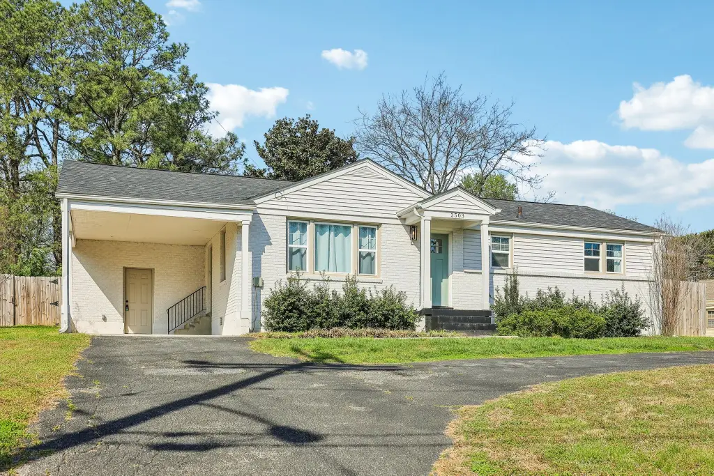 Mid-Century Ranch-Style 3-Bedroom Home with Covered Carport and Rear Deck (1,135 Sq. Ft. Floor Plan)