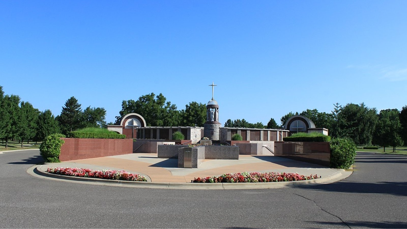 Dearborn Heights MI Town Image