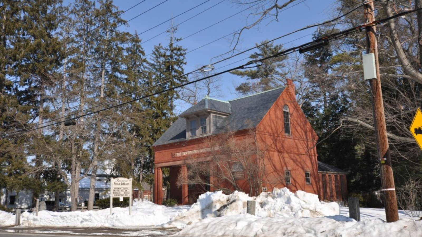 Kensington NH Town Image