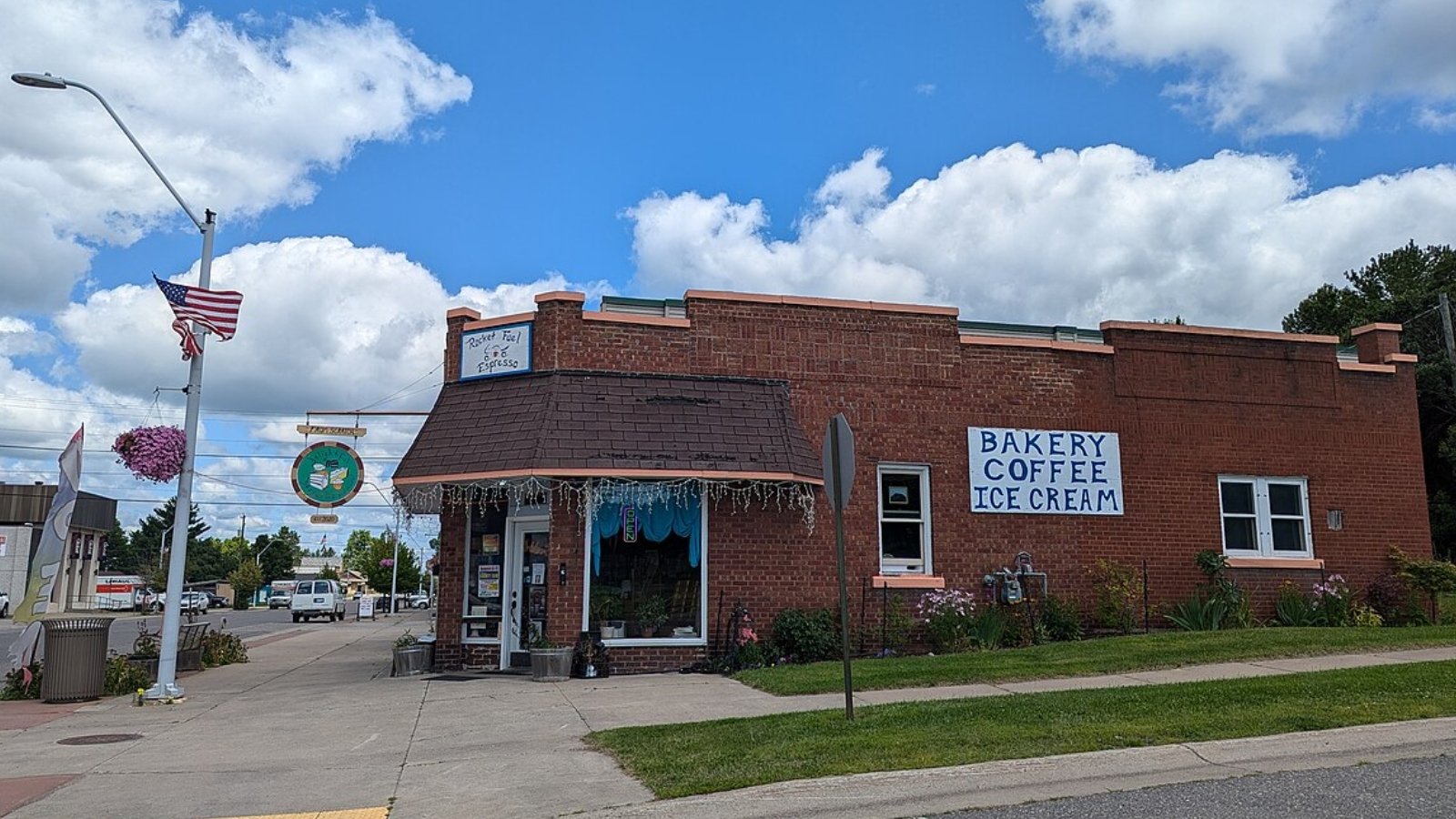Iron River MI Town Image