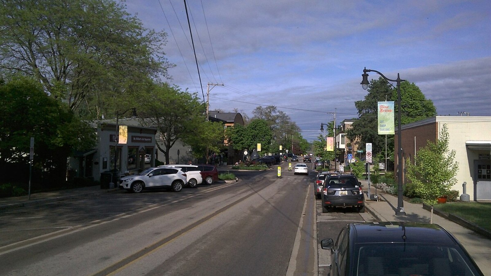 Douglas MI Town Image