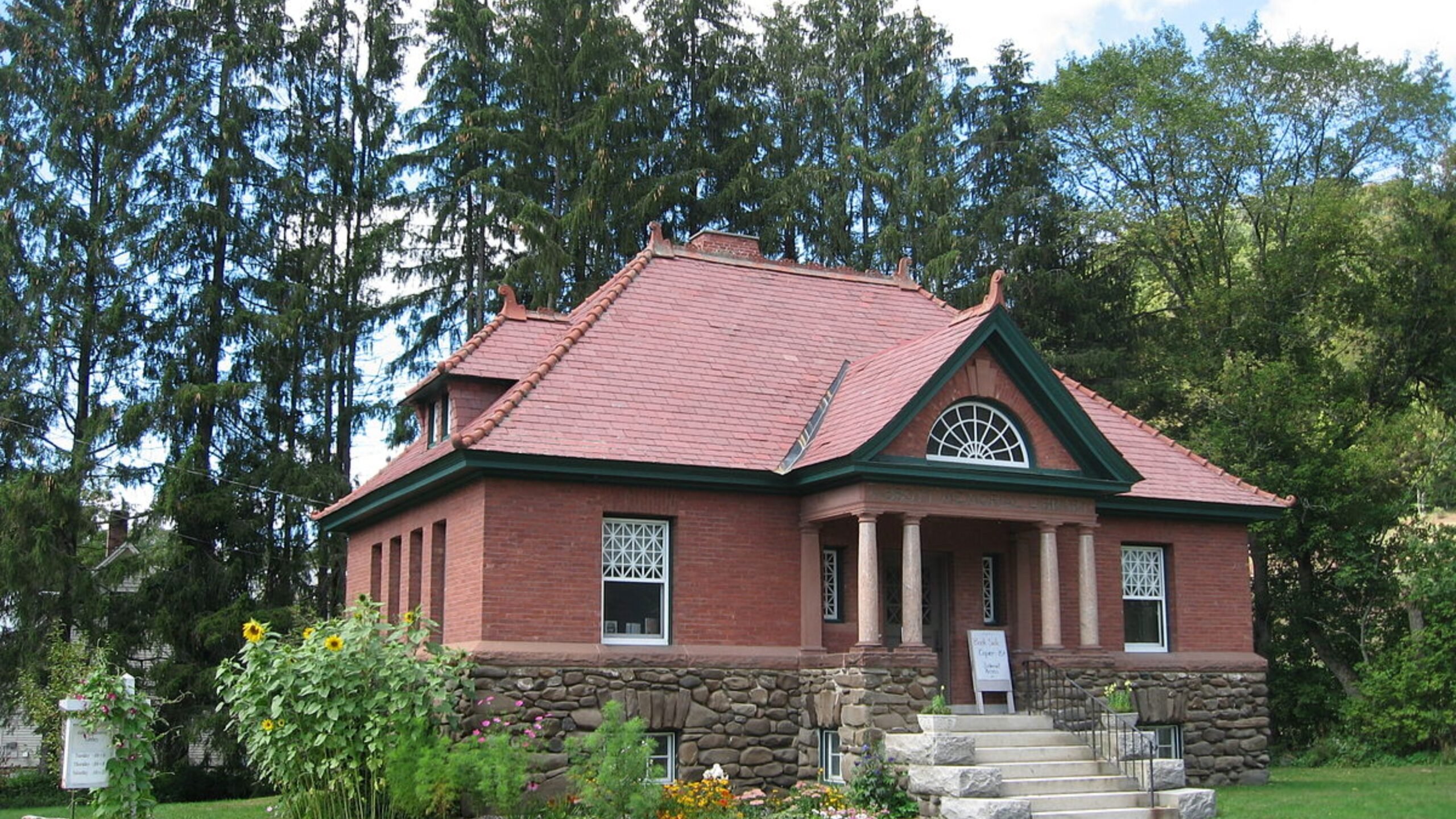 Pomfret VT Town Image
