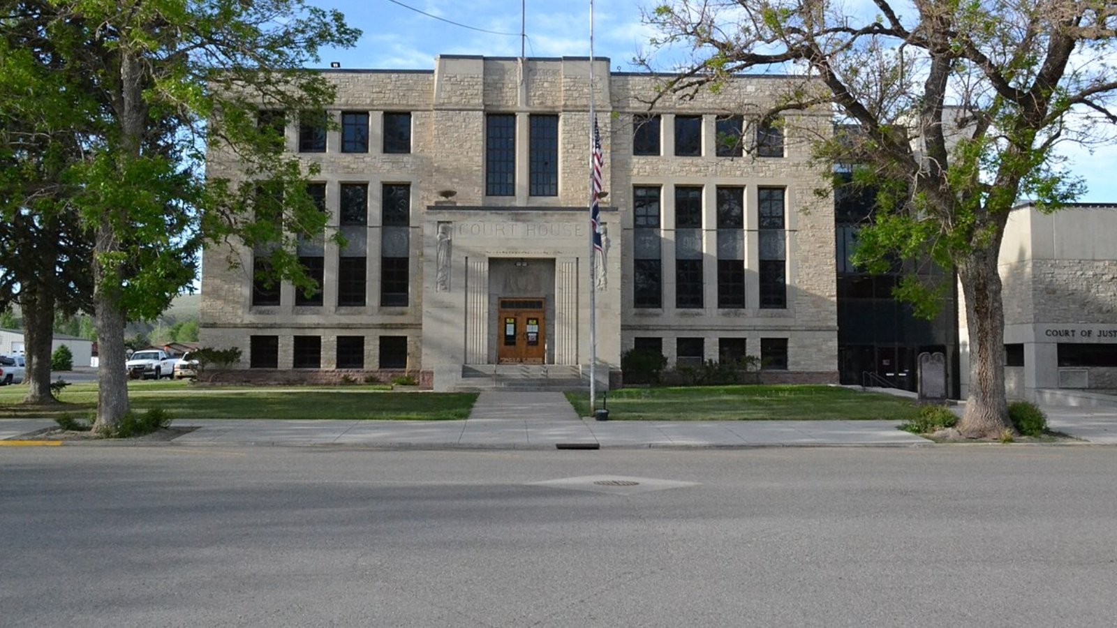 Thermopolis WY Town Image