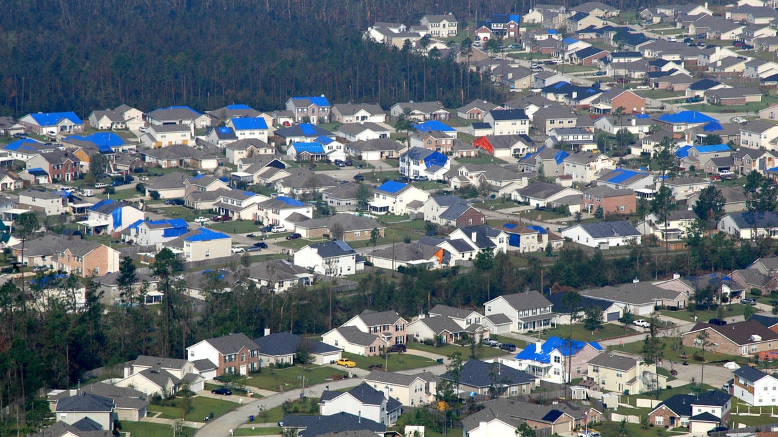 Covington LA Town Image