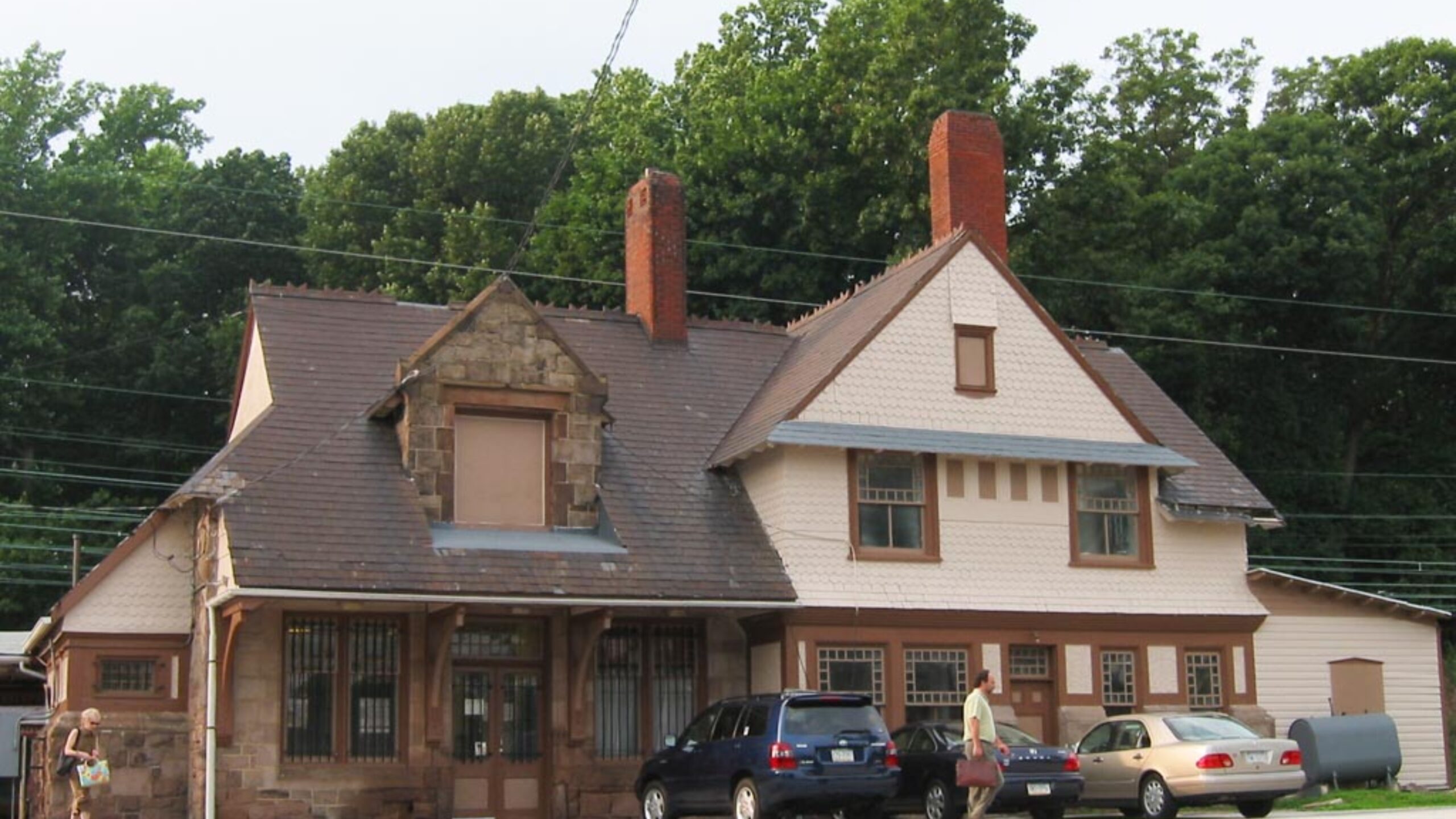 Devon PA Town Image