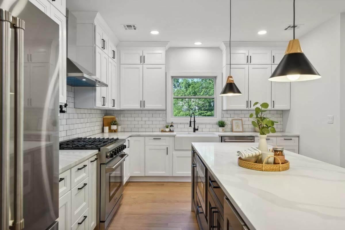 Modern Kitchen with Sleek Subway Tile and Farmhouse Sink