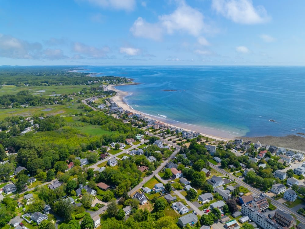 16 Towns in New Hampshire Where A Day at the Beach Never Gets Old
