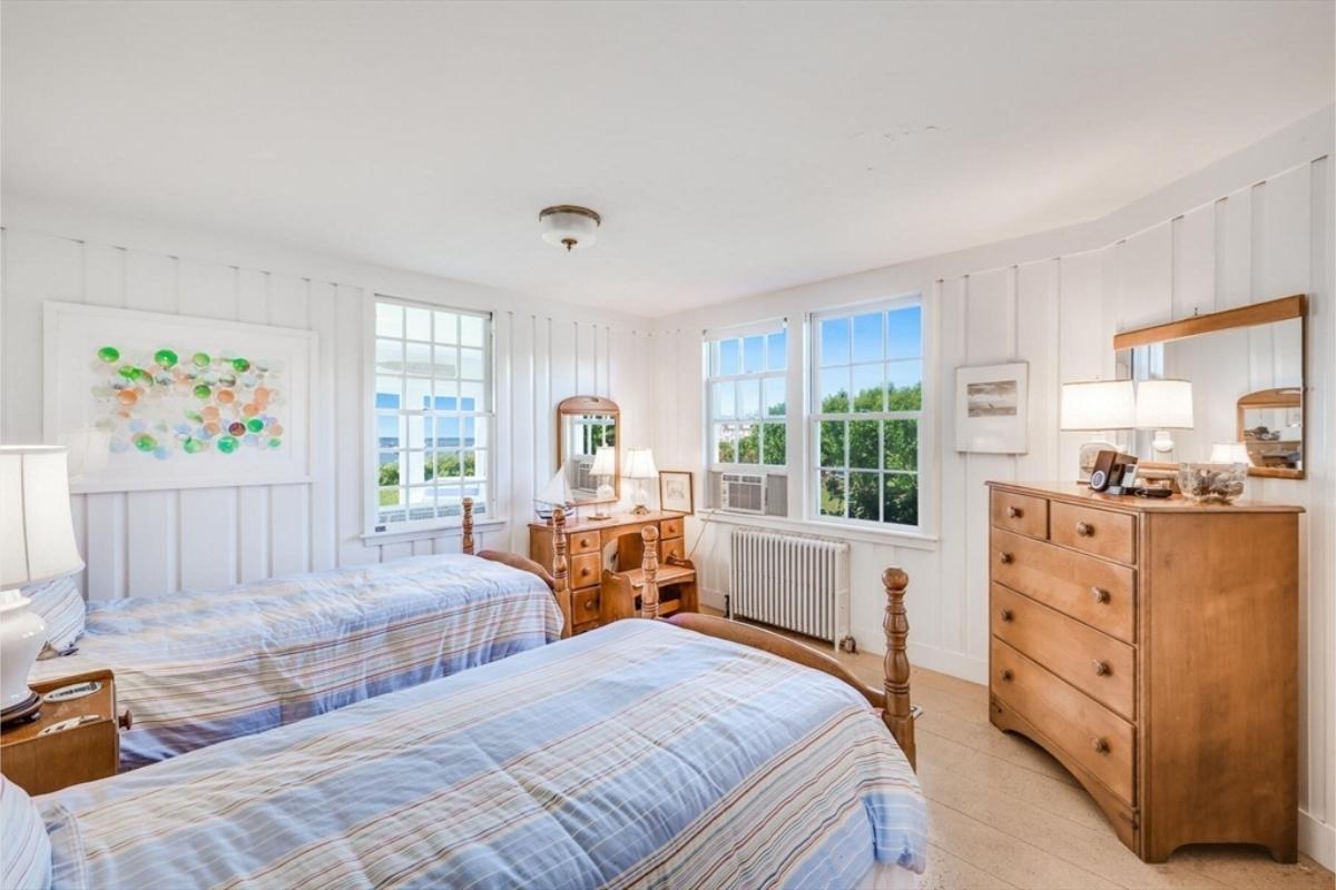 Charming Twin Bedroom with Classic Wooden Furniture