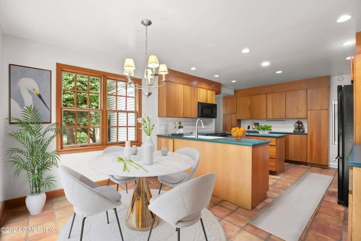 Sunny Kitchen Nook with a Touch of Mid-Century Flair