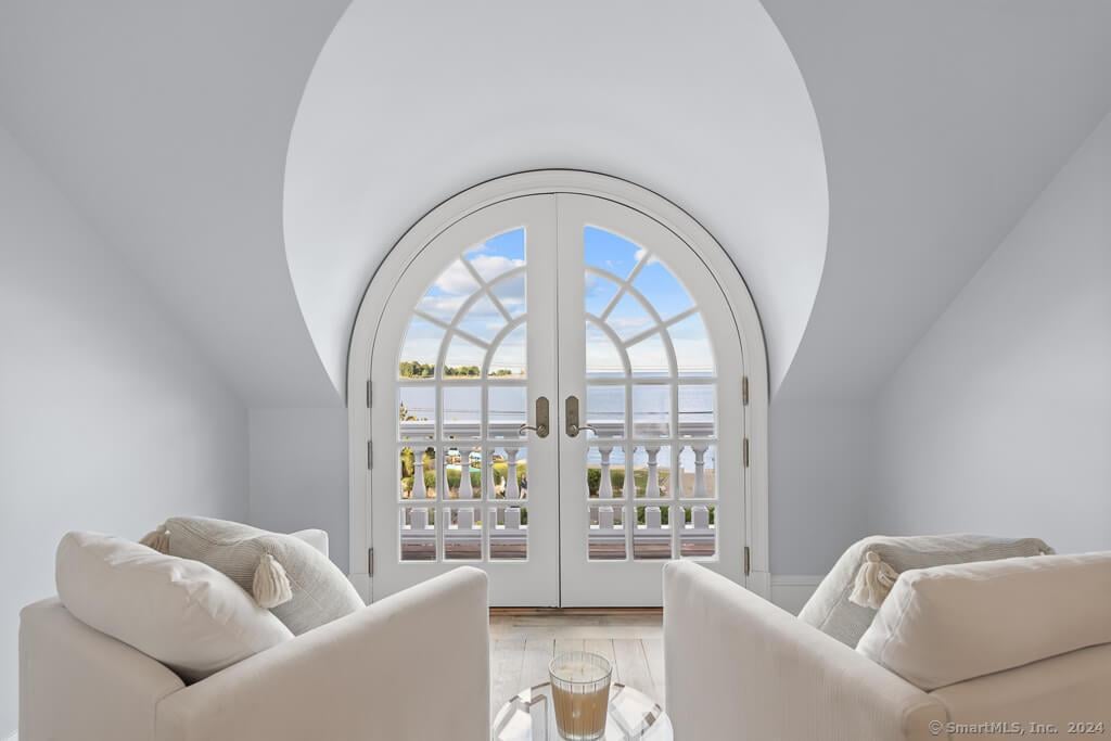 Step Into This Archway Nook with Stunning Water Views