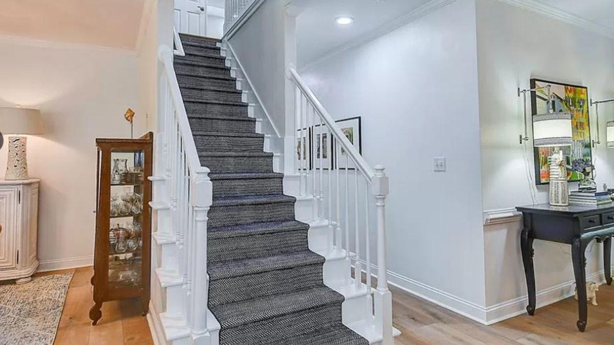 Classic Staircase in Welcoming Entryway