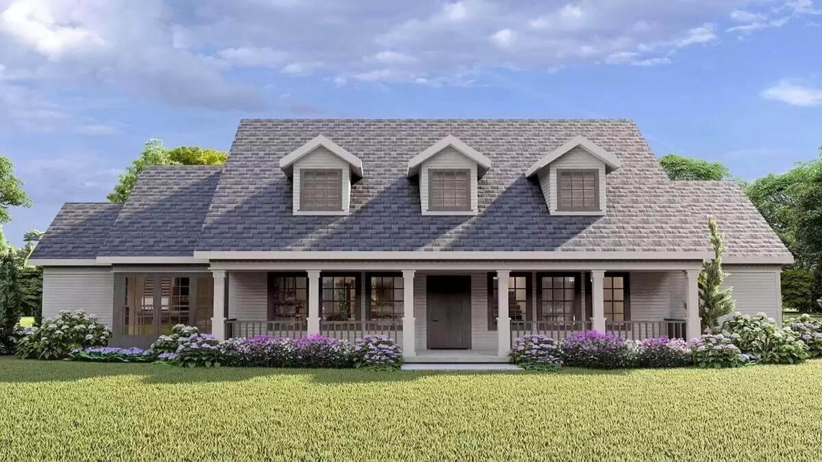 Explore the Cozy Symmetry of This Classic Craftsman Bungalow