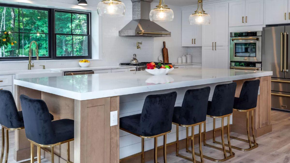 Wow, Check Out the Bold Island and Velvet Bar Stools in This Gourmet Kitchen