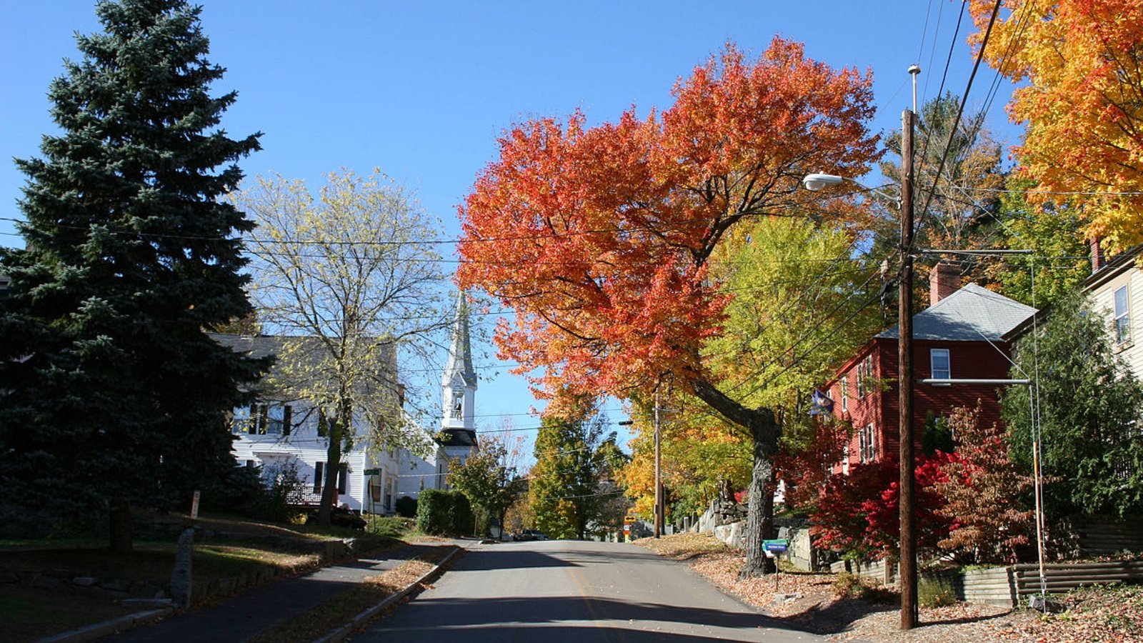 Newfields NH Town Image