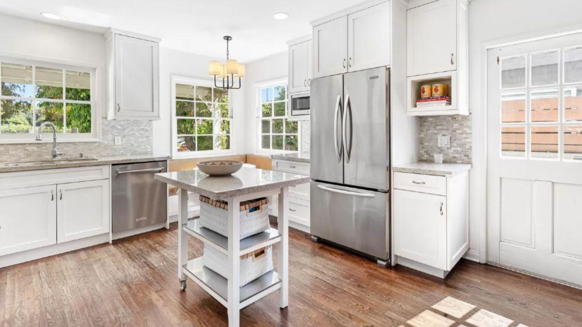 A Light-Filled Kitchen with a Practical Island