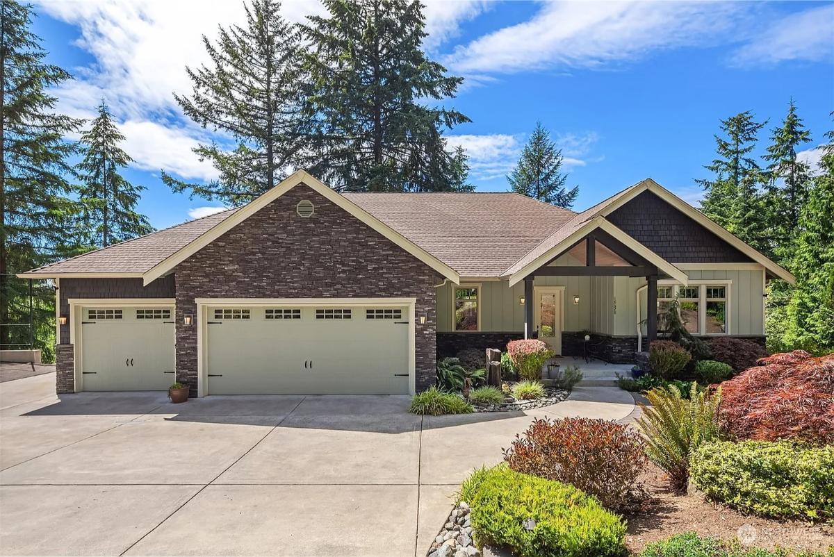 Appreciate the Craftsman Finishes on This Forest-Embraced Home