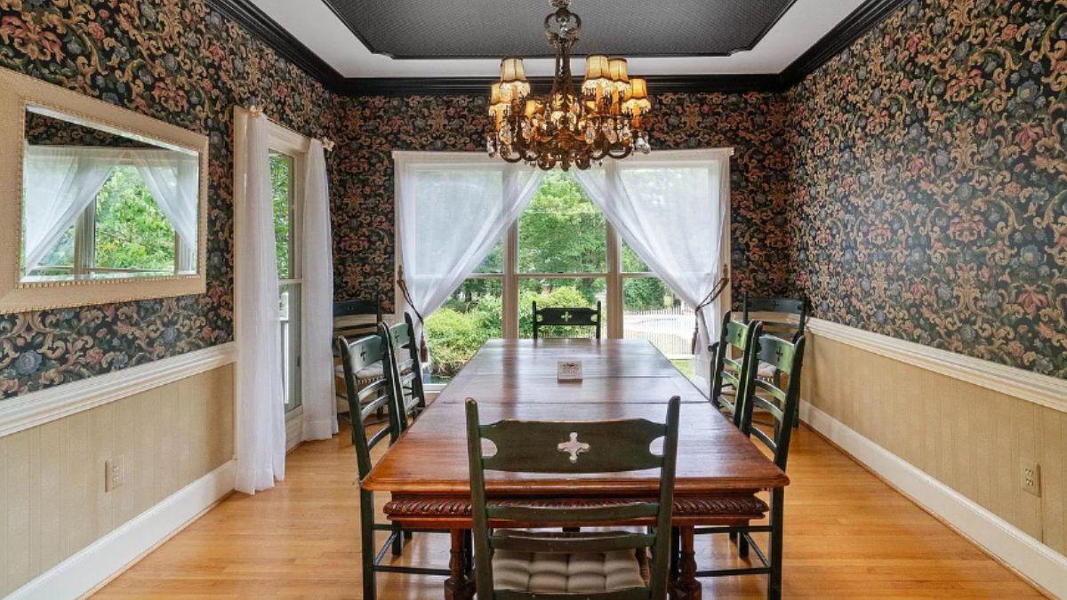 Step Into This Classic Dining Room with Floral Wallpaper and Crystal Chandelier