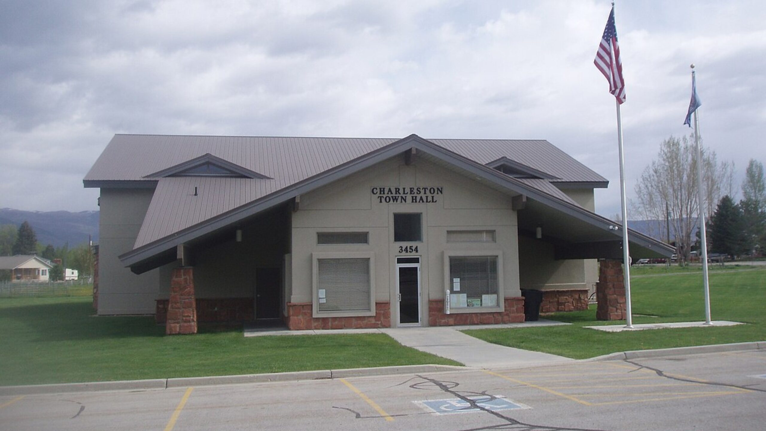 Charleston UT Town Image