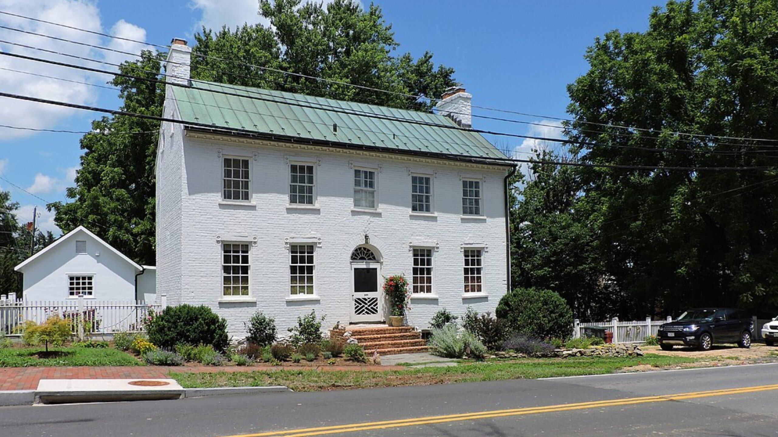 Middleburg VA Town Image