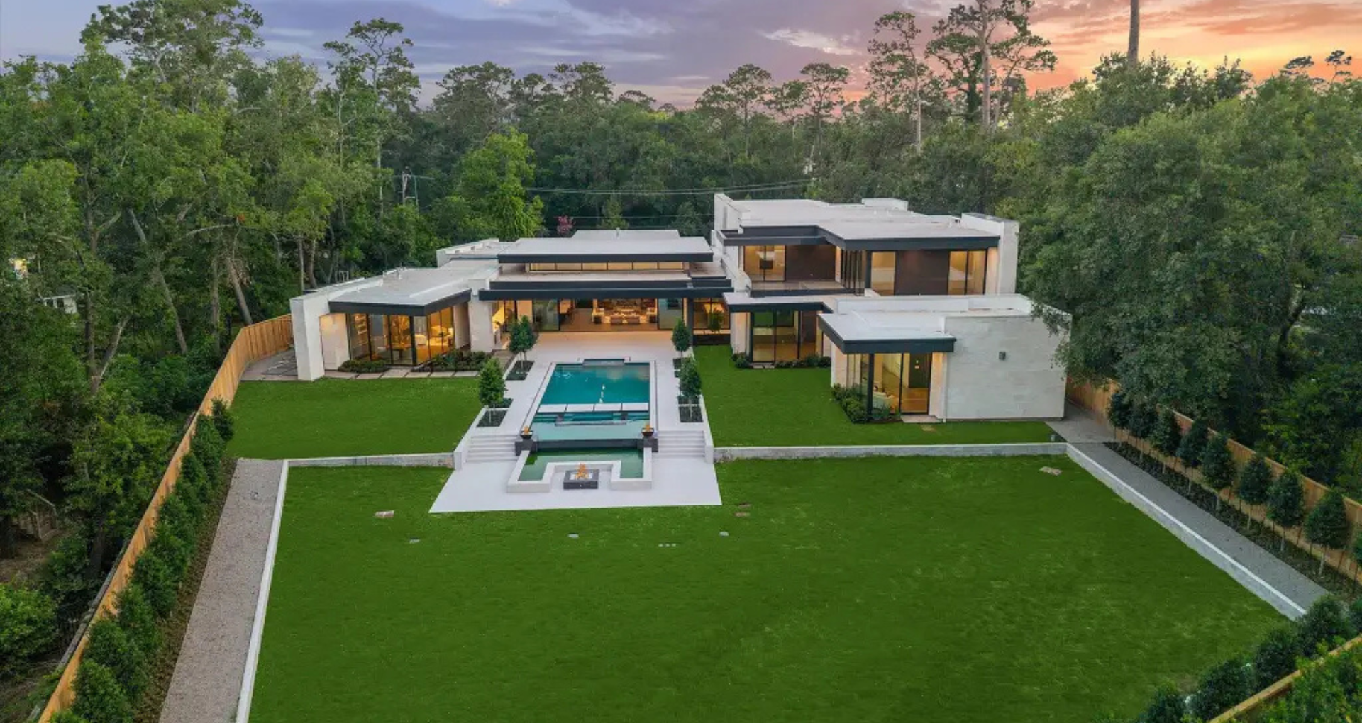 Explore This 12,145 Sq. Ft. Contemporary Mansion in Houston, Texas, Featuring Multiple Terraces Overlooking Resort-Style Pool