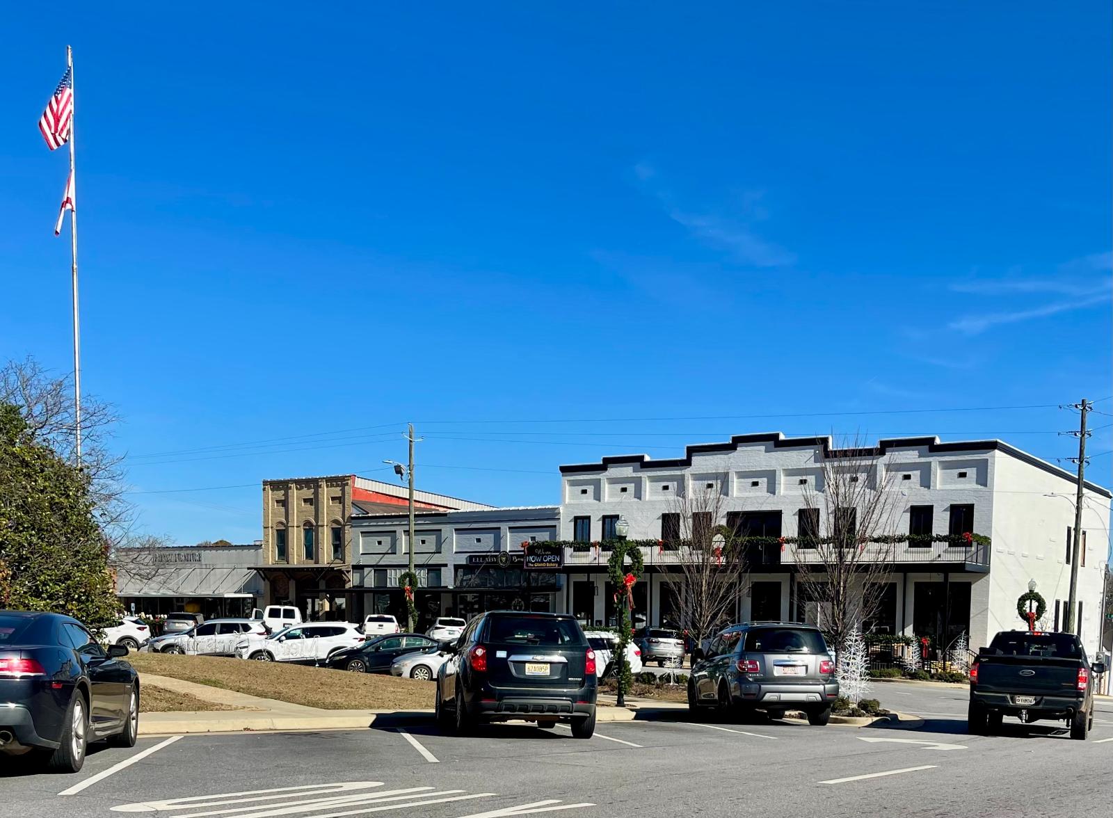 Dadeville Town Image